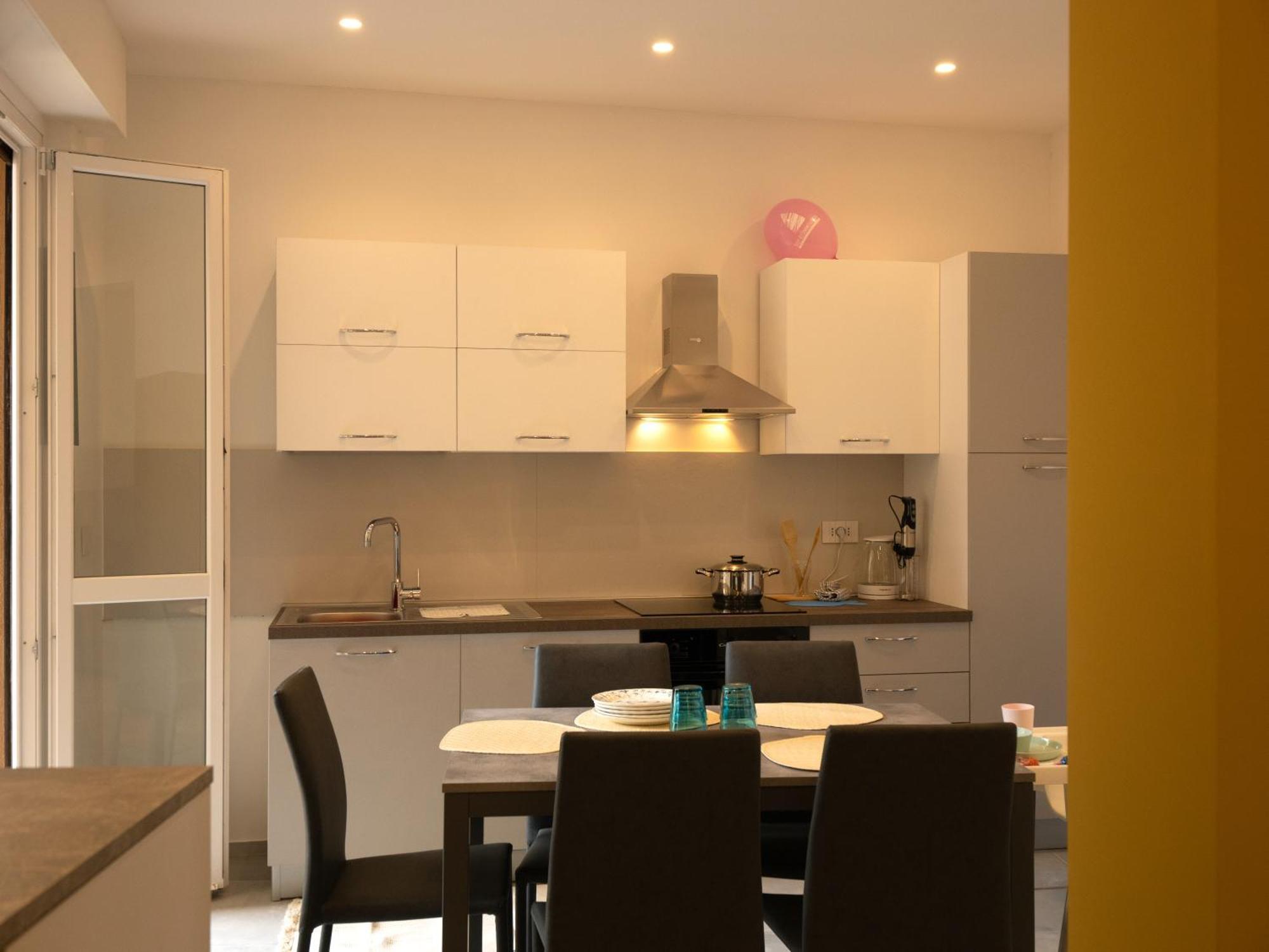Babyaccomodation Family Bright Pietra Ligure Kültér fotó